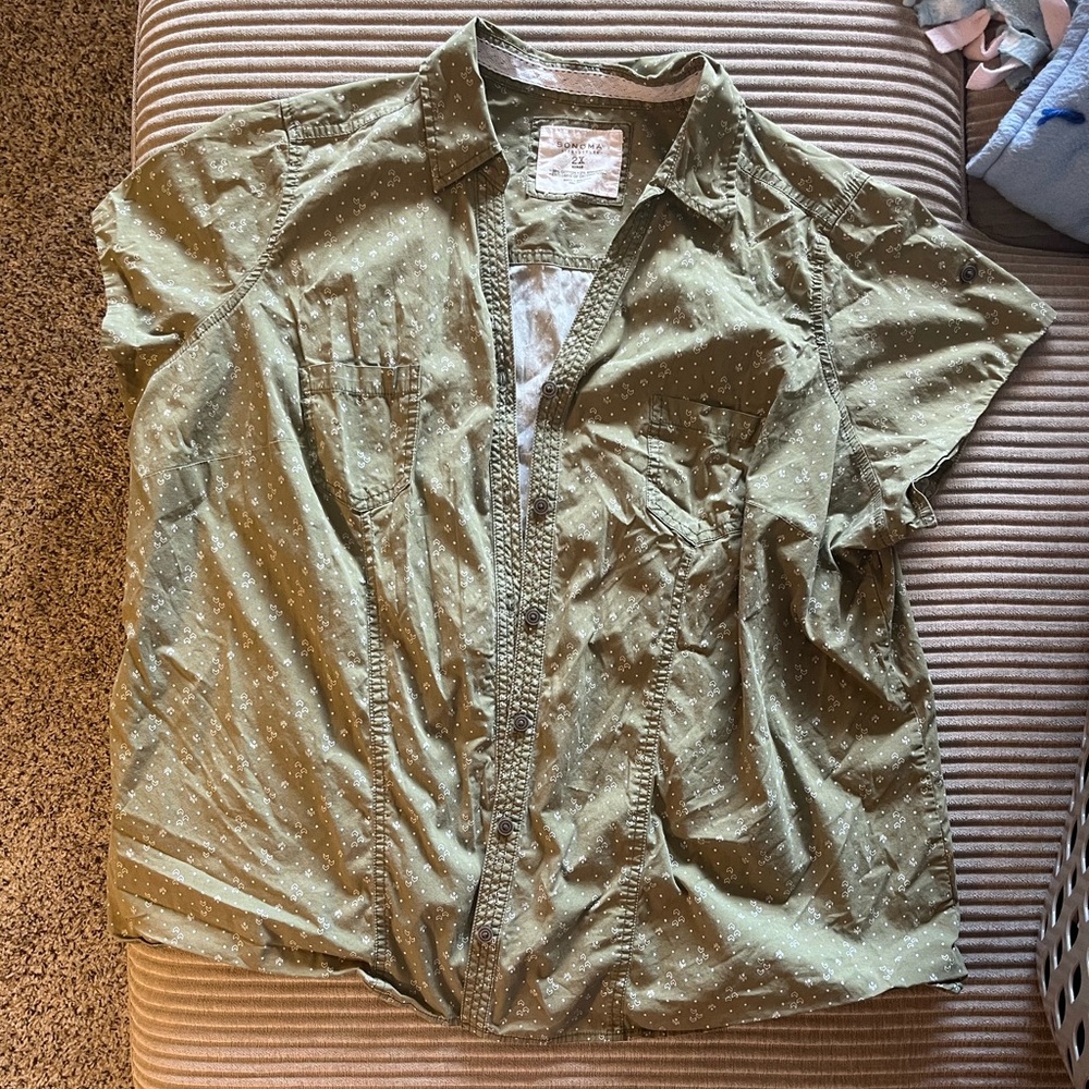 Sonoma 2x green floral button down